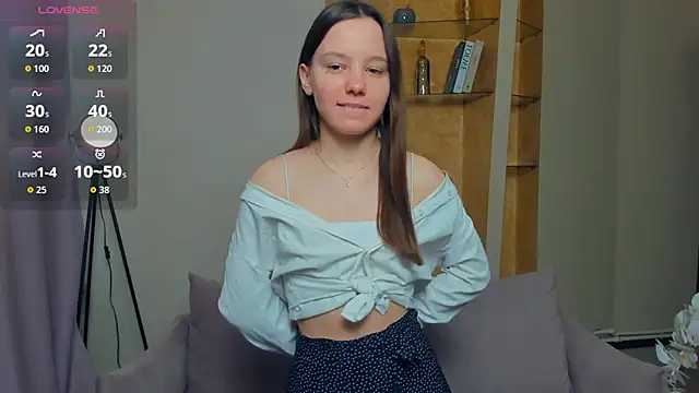 Snapshot of EdinaCordner chatting on November 2025 10:38:02 AM EdinaCordner online show from November 2025 10:38:02 AM