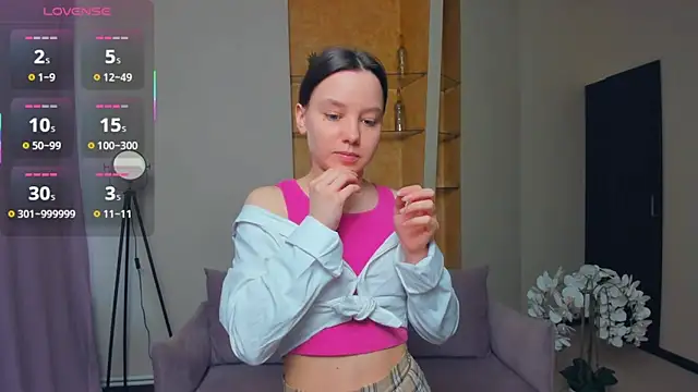 EdinaCordner online show from September 2025 11:17:01 AM