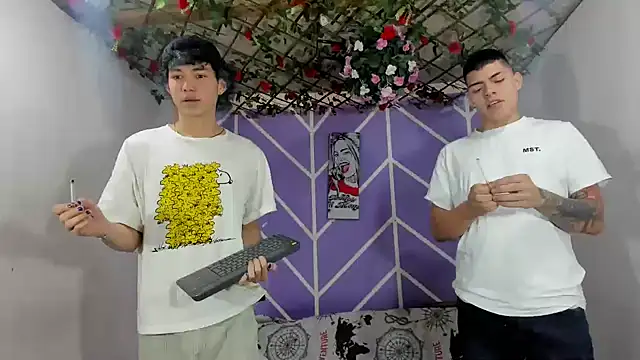 Snapshot of Maxxi_hot23 chatting on October 2025 02:06:02 PM Maxxi hot23 online show from October 2025 02:06:02 PM