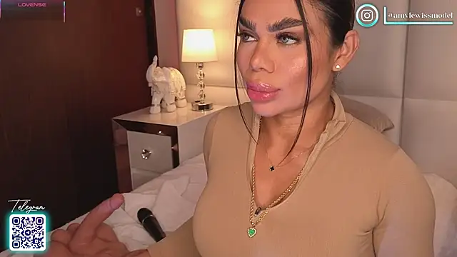 Amylewisq online show from September 2025 10:54:01 PM