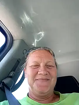 wetnwildforyou online show from October 2025 04:17:01 PM