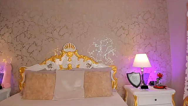 ScarlettWallace online show from October 2025 03:57:02 PM