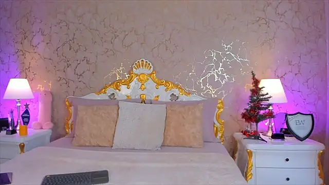 ScarlettWallace online show from December 2025 08:03:02 PM