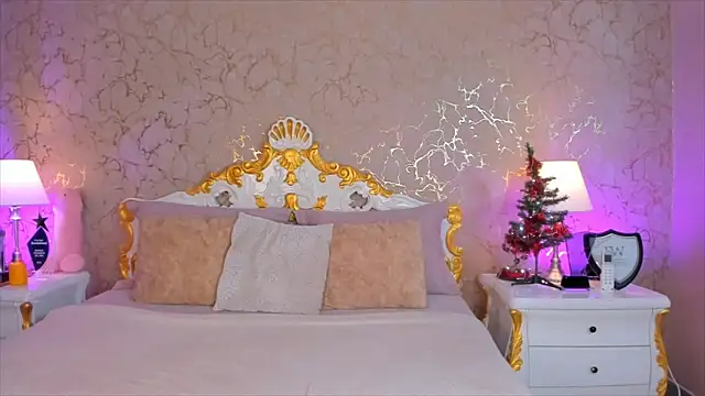 ScarlettWallace online show from December 2025 08:20:01 PM