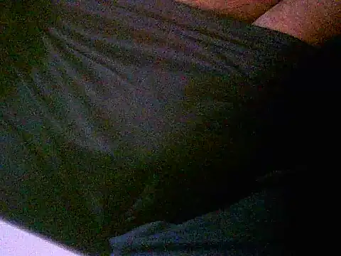 Snapshot of EroticMonster chatting on September 2025 10:08:01 AM EroticMonster online show from September 2025 10:08:01 AM
