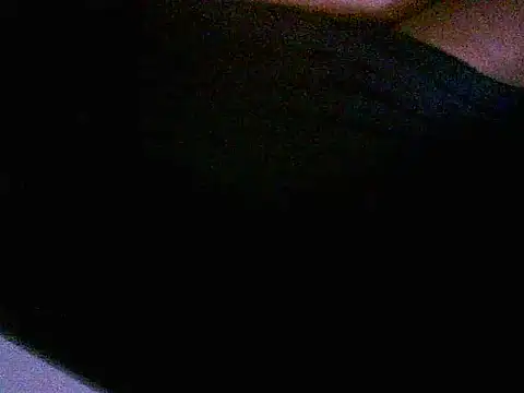 Snapshot of EroticMonster chatting on September 2025 09:50:02 PM EroticMonster online show from September 2025 09:50:02 PM