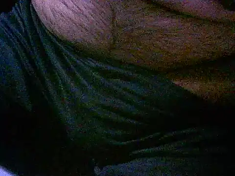 Snapshot of EroticMonster chatting on October 2025 09:52:01 AM EroticMonster online show from October 2025 09:52:01 AM