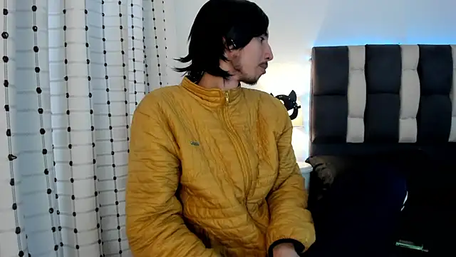 loverisu-coral online show from January 2026 10:14:02 PM