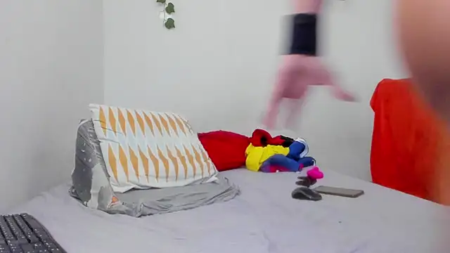 damian c12 online show from March 2025 11:25:01 PM