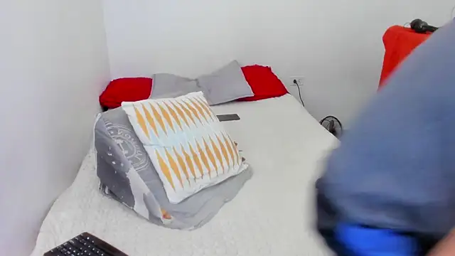 damian c12 online show from March 2025 11:31:02 PM