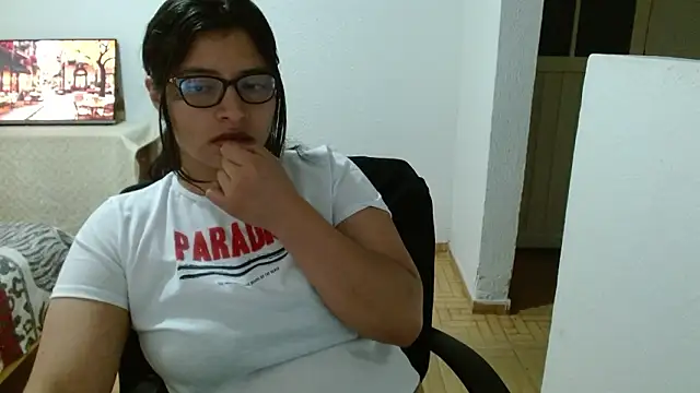 saralo   online show from March 2026 10:05:01 PM