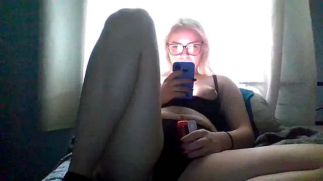 Snapshot of sluttypumpkin chatting on June 2026 04:35:02 PM sluttypumpkin online show from June 2026 04:35:02 PM
