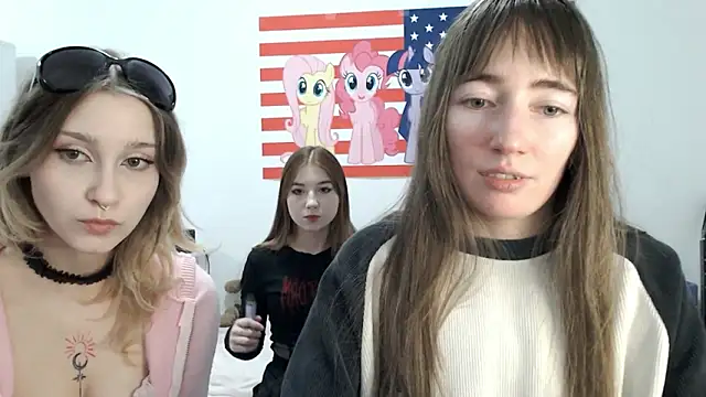 Snapshot of bekkawell chatting on March 2026 03:48:01 PM bekkawell online show from March 2026 03:48:01 PM