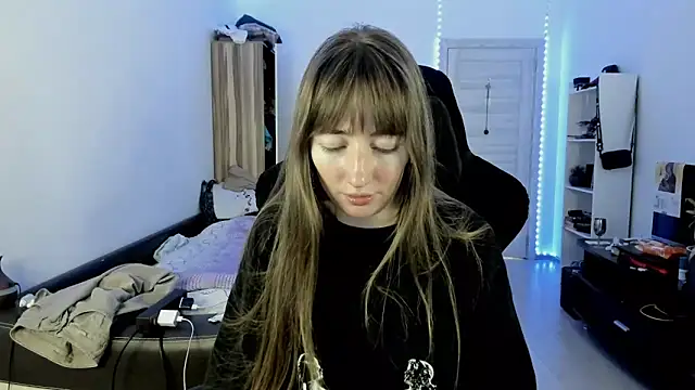 bekkawell online show from November 2025 04:00:01 PM