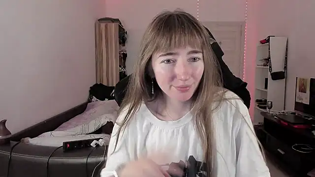 Snapshot of bekkawell chatting on September 2025 03:22:01 PM bekkawell online show from September 2025 03:22:01 PM