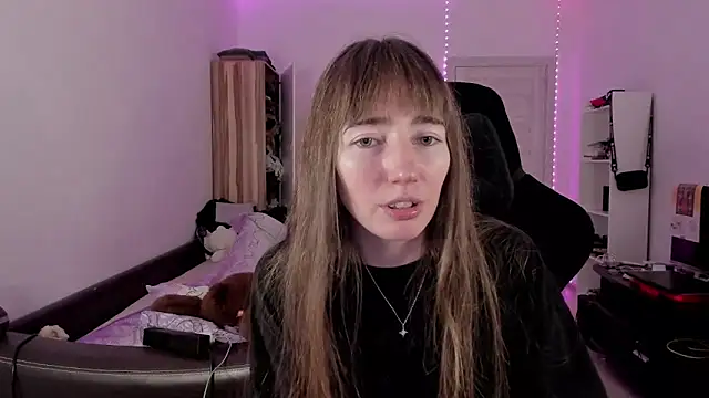 Snapshot of bekkawell chatting on September 2025 04:42:01 PM bekkawell online show from September 2025 04:42:01 PM