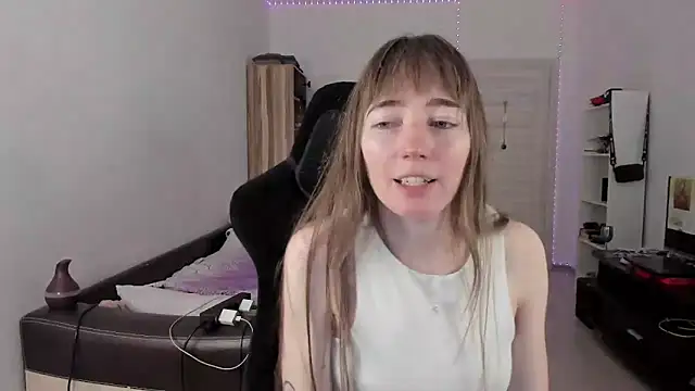 Snapshot of bekkawell chatting on September 2025 12:16:01 PM bekkawell online show from September 2025 12:16:01 PM