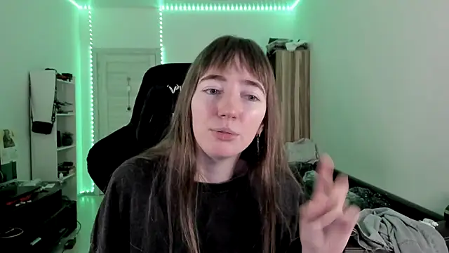 bekkawell online show from November 2025 01:22:02 PM