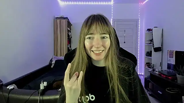 Snapshot of bekkawell chatting on October 2025 04:11:02 PM bekkawell online show from October 2025 04:11:02 PM