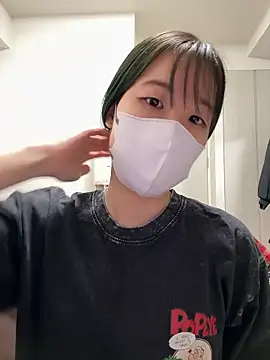 Snapshot of daiyo_kai_Gutara chatting on June 2026 12:02:01 PM daiyo kai Gutara online show from June 2026 12:02:01 PM