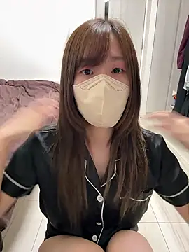 Snapshot of daiyo_kai_Gutara chatting on September 2025 12:33:02 PM daiyo kai Gutara online show from September 2025 12:33:02 PM
