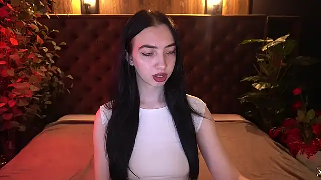 WildKittenX  online show from April 2026 05:47:01 AM