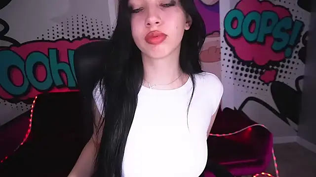 WildKittenX  online show from September 2025 05:47:01 AM