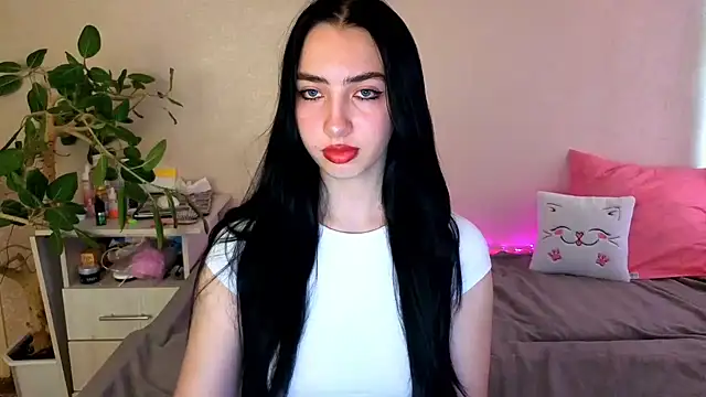 WildKittenX  online show from May 2026 04:07:01 AM