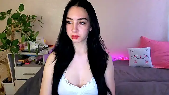 WildKittenX  online show from May 2026 05:06:01 AM