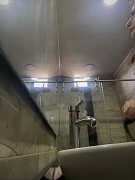 Mila LS online show from December 2025 01:06:02 PM