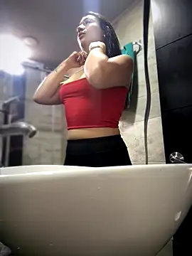 Mila LS online show from October 2025 01:10:02 PM