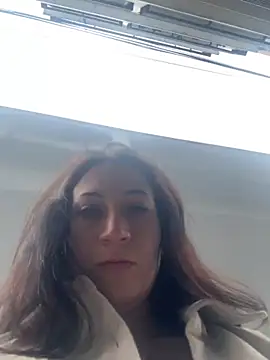 Mila LS online show from October 2025 01:10:01 PM