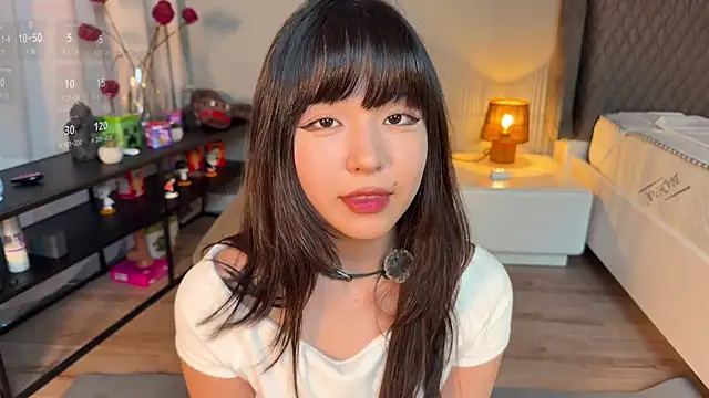 melana love online show from November 2025 12:10:02 PM