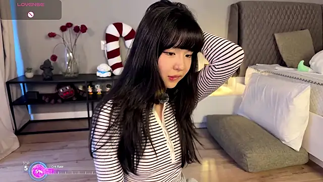 melana love online show from December 2025 11:57:01 AM