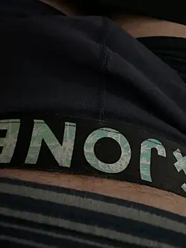 Smallcoco26 online show from March 2025 07:57:02 PM