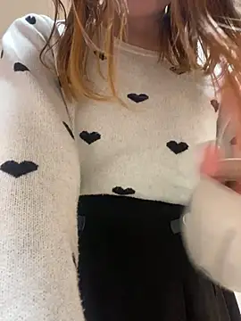 Snapshot of runaruna0012 chatting on February 2025 09:07:02 AM runaruna0012 online show from February 2025 09:07:02 AM