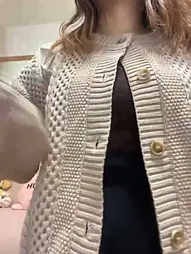 Snapshot of runaruna0012 chatting on February 2025 06:21:02 AM runaruna0012 online show from February 2025 06:21:02 AM