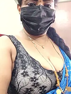 Snapshot of abinaya26 chatting on September 2025 07:40:02 AM abinaya26 online show from September 2025 07:40:02 AM