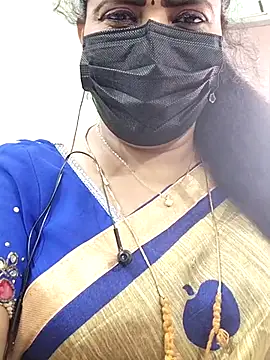 Snapshot of abinaya26 chatting on September 2025 07:04:02 AM abinaya26 online show from September 2025 07:04:02 AM
