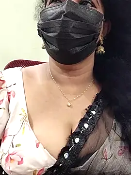 Snapshot of abinaya26 chatting on October 2025 06:48:01 AM abinaya26 online show from October 2025 06:48:01 AM