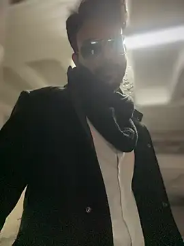 YJeromZCoxk online show from March 2025 04:07:02 PM