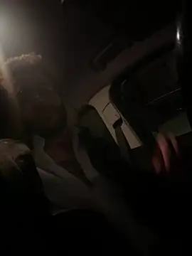 YJeromZCoxk online show from March 2025 12:09:02 AM