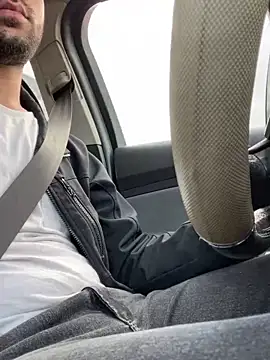 YJeromZCoxk online show from March 2025 04:51:02 AM