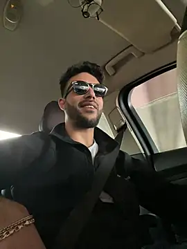 YJeromZCoxk online show from March 2025 03:33:01 PM