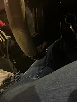 YJeromZCoxk online show from March 2025 06:50:01 PM