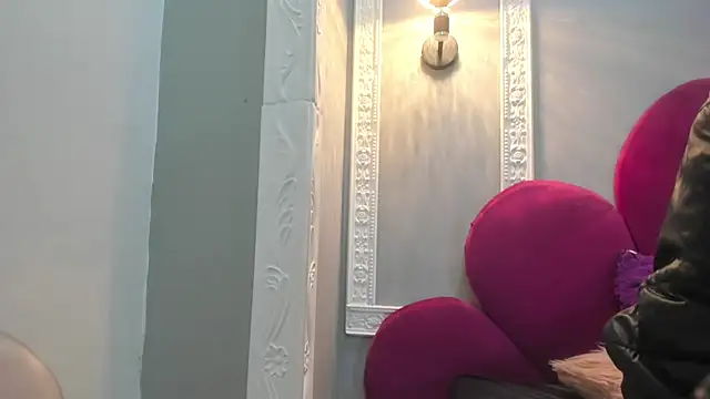 Bonniie 22 online show from April 2026 08:38:01 PM