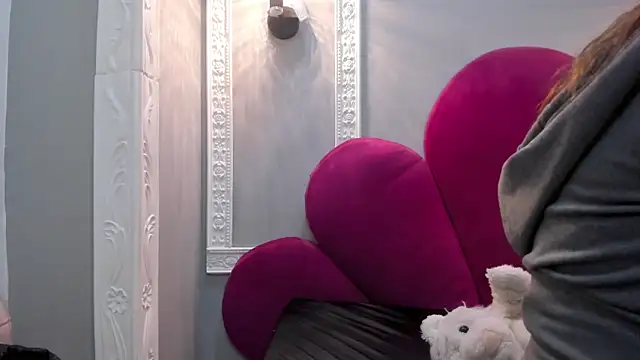 Bonniie 22 online show from March 2026 08:16:02 PM