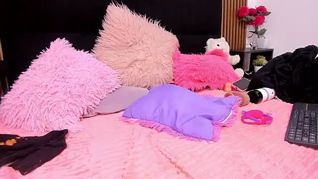 Bonniie 22 online show from April 2026 09:16:02 AM