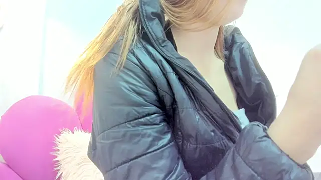 Bonniie 22 online show from February 2026 07:46:01 PM