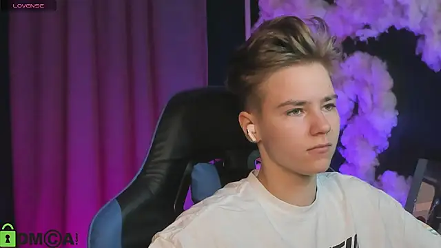 Snapshot of Jean_Wilsons chatting on November 2025 11:21:02 AM Jean Wilsons online show from November 2025 11:21:02 AM